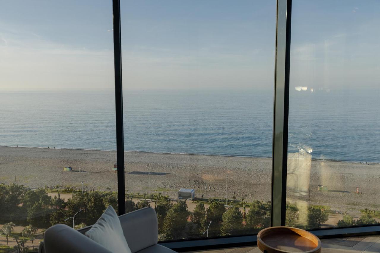 Miramar Luxury Residences Batumi Exterior foto View from the 10th floor